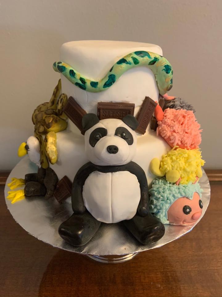 Stuffed Animal Cocoa Cake